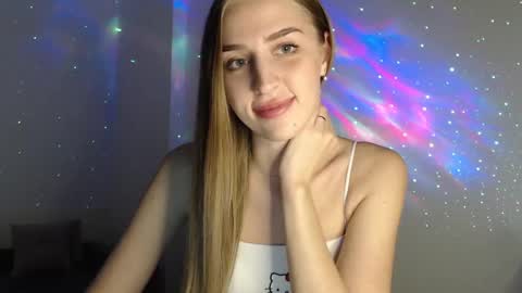 Femke online show from 02-09-25, 08:24