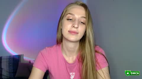 Femke online show from 09-18-25, 08:33