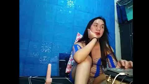 Snapshot of femme34 chatting on 09-20-25, 02:40 TRANSfemme online show from 09-20-25, 02:40
