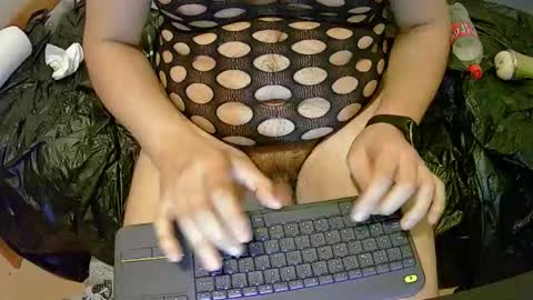 femmisslover online show from 11-08-25, 06:18
