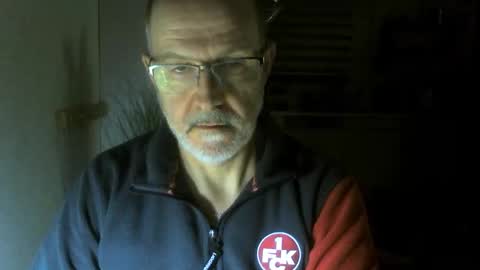 Snapshot of femtiotalet chatting on 11-23-25, 08:52 femtiotalet online show from 11-23-25, 08:52