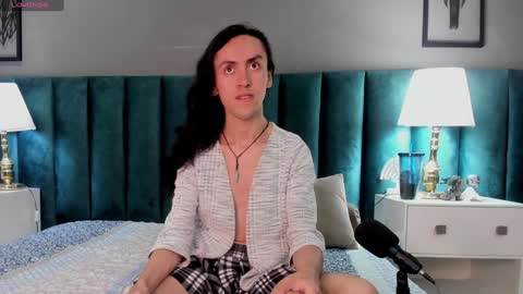 Snapshot of fenix_karoll chatting on 12-09-24, 04:34 Karol online show from 12-09-24, 04:34