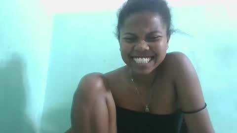 fenou122745 online show from 10-11-25, 07:45