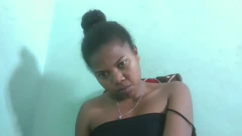 fenou122745 online show from 10-12-25, 07:51