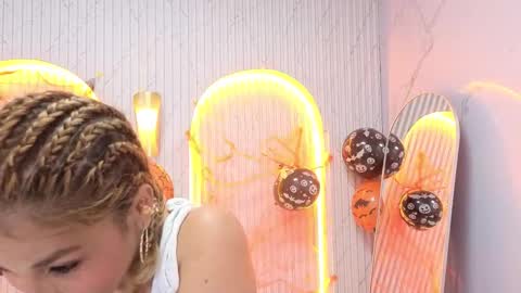 Ferchis  online show from 10-10-25, 12:04