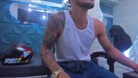 Snapshot of ferchodaniels chatting on 03-05-25, 11:27 Daniel Fernando online show from 03-05-25, 11:27