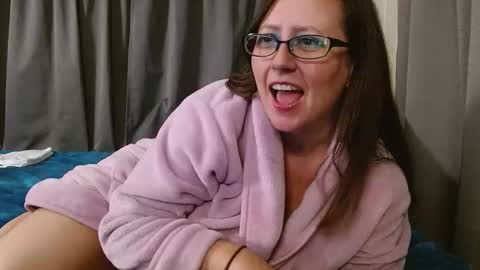  Call me Fern  online show from 12-14-25, 03:01