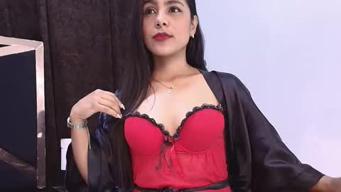 Snapshot of fernandabrown_ chatting on 01-16-26, 08:07 Fernandabrown s online show from 01-16-26, 08:07