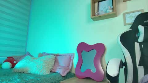 Fernanda Diaz online show from 03-05-25, 08:00