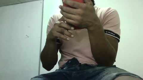 Snapshot of fernandez_latinblack chatting on 12-10-24, 06:44 fernandez_latinblack online show from 12-10-24, 06:44