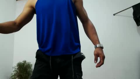 Snapshot of fernandez_latinblack chatting on 12-23-24, 02:45 fernandez_latinblack online show from 12-23-24, 02:45