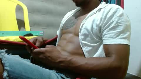 Snapshot of fernandez_latinblack chatting on 02-27-25, 01:49 fernandez_latinblack online show from 02-27-25, 01:49