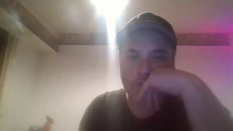 Snapshot of fernando32214633 chatting on 09-24-25, 04:27 fernando32214633 online show from 09-24-25, 04:27