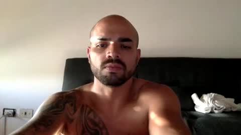 Snapshot of ferpaisa2024 chatting on 12-02-24, 10:01 insta ferxx1210 Fercho online show from 12-02-24, 10:01