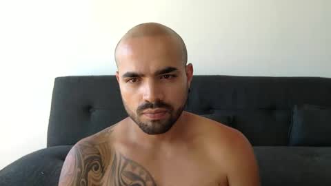 Snapshot of ferpaisa2024 chatting on 12-03-24, 05:45 insta ferxx1210 Fercho online show from 12-03-24, 05:45