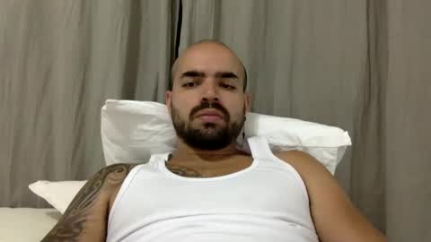 Snapshot of ferpaisa2024 chatting on 12-10-24, 02:05 insta ferxx1210 Fercho online show from 12-10-24, 02:05