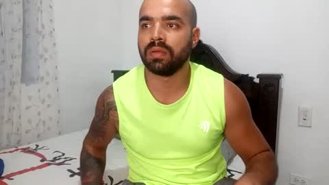 Snapshot of ferpaisa2024 chatting on 01-22-25, 11:21 insta ferxx1210 Fercho online show from 01-22-25, 11:21