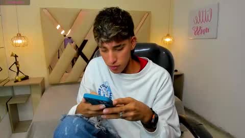 FER PHOENIX online show from 02-01-26, 03:16