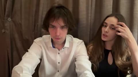Snapshot of ferragamo_twins chatting on 10-21-25, 02:07 Martin and Erica online show from 10-21-25, 02:07