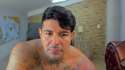 Kamilo online show from 12-28-24, 10:36