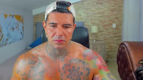 Kamilo online show from 02-11-25, 11:33