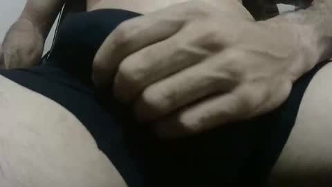 Snapshot of fescarf1991 chatting on 11-15-25, 05:05 fescarf1991 online show from 11-15-25, 05:05