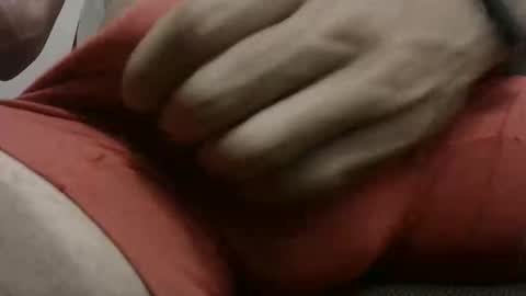 fescarf1991 online show from 12-16-25, 05:01