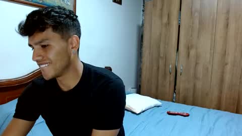 Snapshot of fetichistas96 chatting on 02-20-25, 11:43 fetichistas96 online show from 02-20-25, 11:43