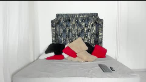 Snapshot of fetishgirlsxx chatting on 02-10-26, 11:47 Fetishgirlsxxx online show from 02-10-26, 11:47