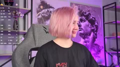 Rey online show from 11-07-25, 04:18