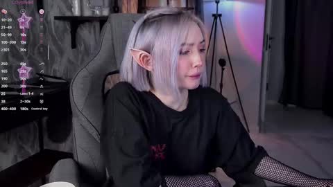 Rey online show from 01-11-26, 04:12