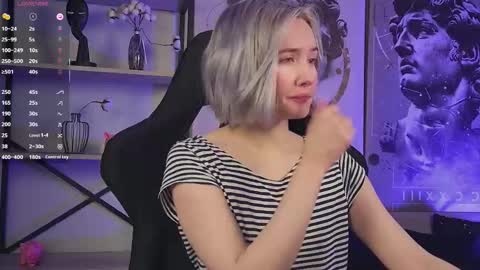 Snapshot of fetishrey chatting on 01-18-26, 09:24 Rey online show from 01-18-26, 09:24