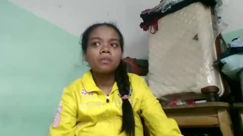 Snapshot of fetranialdy chatting on 12-01-25, 04:39 fetranialdy online show from 12-01-25, 04:39