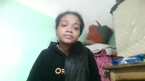 Snapshot of fetranialdy chatting on 12-17-25, 05:02 fetranialdy online show from 12-17-25, 05:02