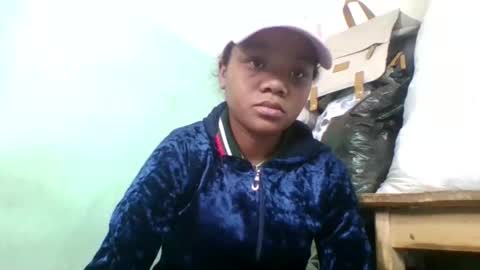 Snapshot of fetranialdy chatting on 01-12-26, 06:40 fetranialdy online show from 01-12-26, 06:40