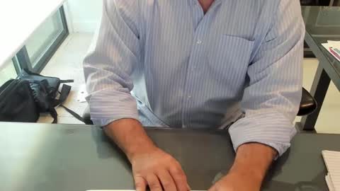 fhetzl online show from 10-13-25, 09:48