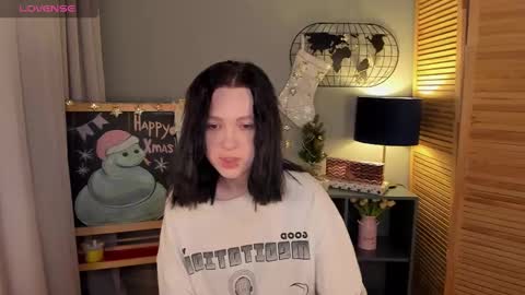 fiamoory online show from 12-17-24, 07:29