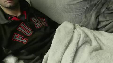 Snapshot of fidelio89 chatting on 01-13-26, 05:18 Fid online show from 01-13-26, 05:18