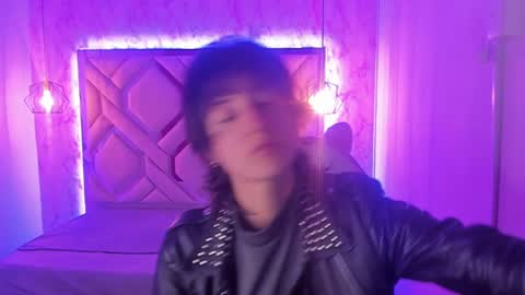   online show from 02-13-25, 12:11