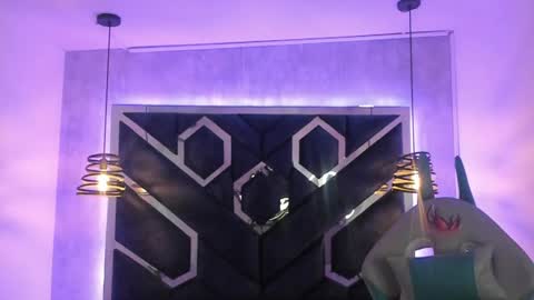   online show from 02-24-25, 12:05