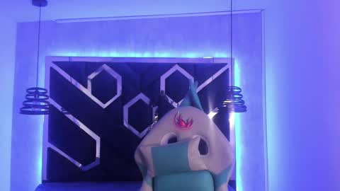   online show from 03-12-25, 11:53