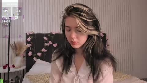 Filla online show from 09-20-25, 02:01