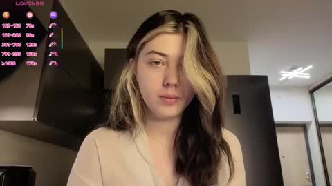 Snapshot of fieryfeline chatting on 02-02-26, 04:00 Filla online show from 02-02-26, 04:00