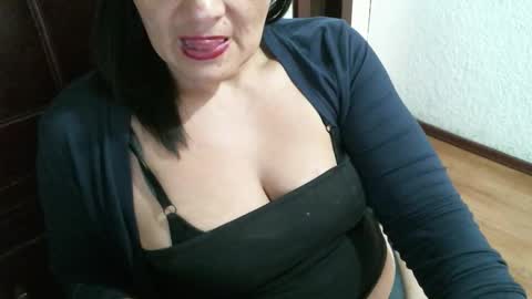 FIERYWOMAN online show from 09-11-25, 07:58