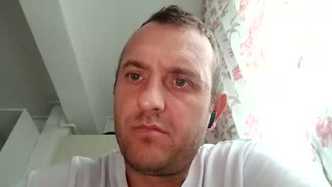 Snapshot of figonik chatting on 11-11-25, 06:13 Nick online show from 11-11-25, 06:13