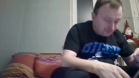 filipek757 online show from 01-01-25, 05:22