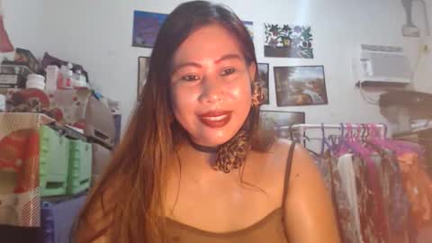 filipina beauty. online show from 10-04-25, 01:03