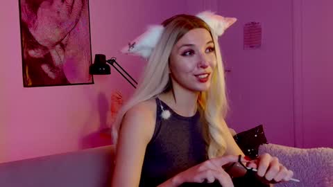 cap and Lana  online show from 12-22-24, 02:38