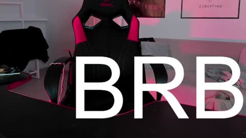 cap and Lana  online show from 02-08-25, 02:27