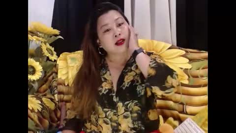 Yhen online show from 04-15-26, 11:28